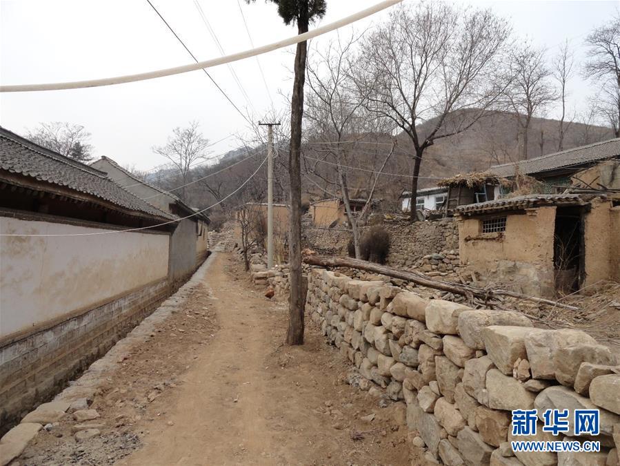 （集中連片特困地區(qū)貧困村調(diào)研行&middot;圖文互動）（4）只要有信心，黃土變成金&mdash;&mdash;河北阜平縣駱駝灣村和顧家臺村脫貧調(diào)查