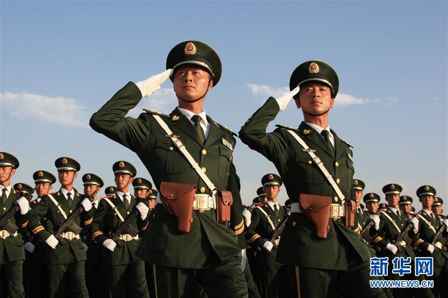 (圖文互動(dòng))(2)一對(duì)“閱兵搭檔”的20年“閱兵情”