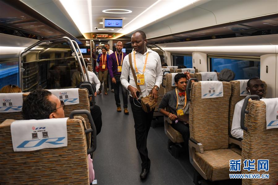 (經(jīng)濟(jì))(9)中外媒體參觀北京大興國(guó)際機(jī)場(chǎng)