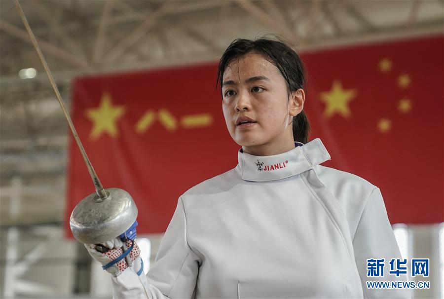 (軍運(yùn)會·圖文互動)(21)斗志昂揚(yáng)創(chuàng)佳績 壯懷激烈展雄風(fēng)——八一空軍五項(xiàng)隊(duì)成長記(配本社同題文字稿)