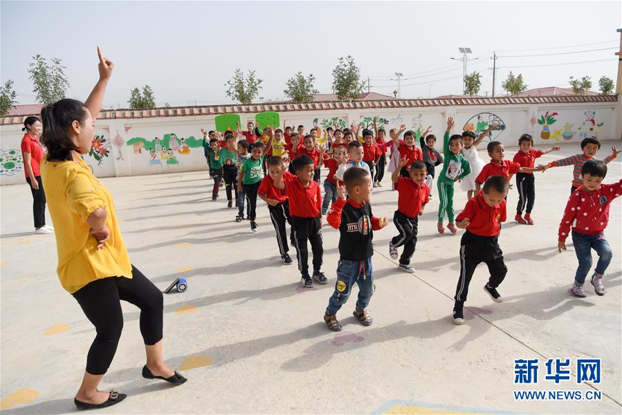 (決戰(zhàn)決勝扶貧攻堅·圖文互動)(2)凝心聚力奔小康——新疆南疆四地州脫貧攻堅成就綜述