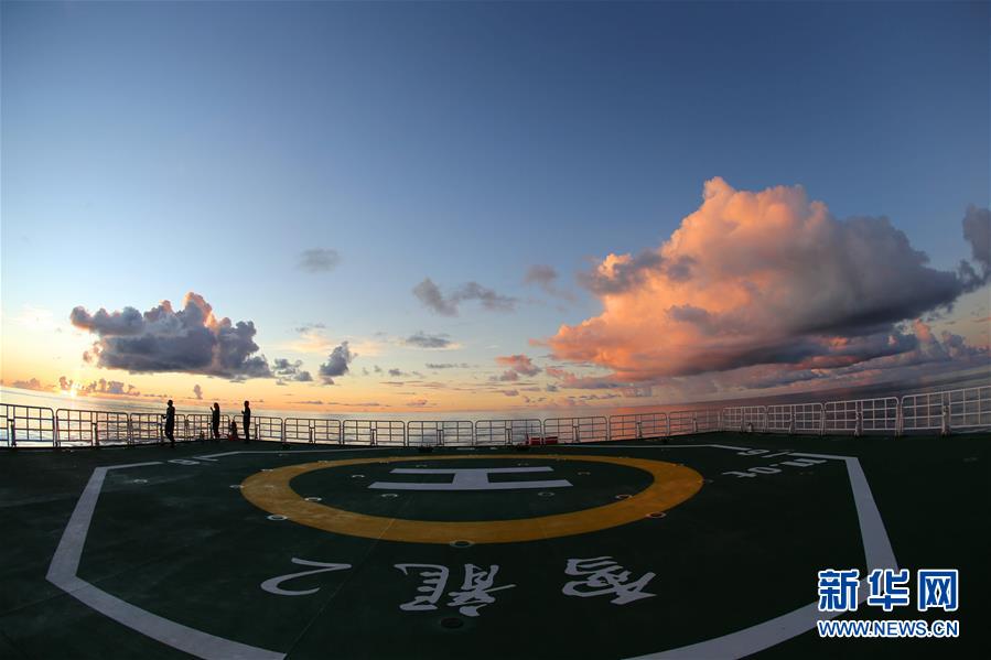 （&ldquo;雪龍&rdquo;探南極&middot;圖文互動(dòng)）（2）特稿：從長(zhǎng)城站到羅斯海新站&mdash;&mdash;中國(guó)前35次南極考察回眸