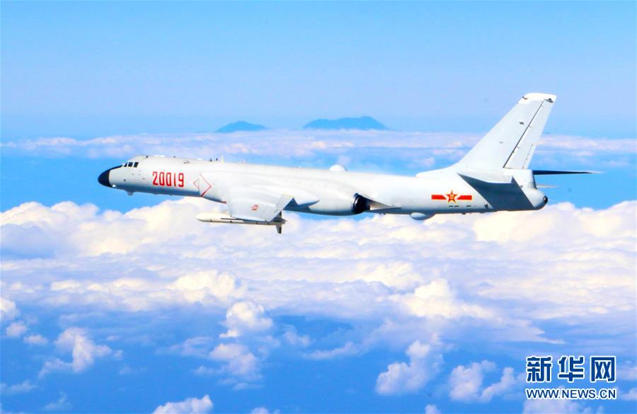 （人民空軍70年&middot;圖文互動(dòng)）（8）我愛(ài)祖國(guó)的藍(lán)天&mdash;&mdash;空軍強(qiáng)軍主題紀(jì)念封8張&ldquo;同框照&rdquo;背后的故事 