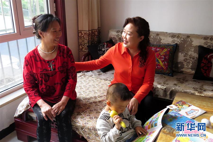 (愛國情 奮斗者·圖文互動(dòng))(6)任紅梅:陽泉段南溝社區(qū)居民的“貼心人”