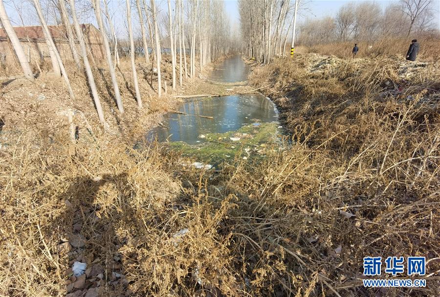 （新華調(diào)查&middot;國務(wù)院農(nóng)村人居環(huán)境大檢查&middot;圖文互動）（1）農(nóng)村生活污水何處去？&mdash;&mdash;農(nóng)村污水治理&ldquo;梗阻&rdquo;現(xiàn)象調(diào)查