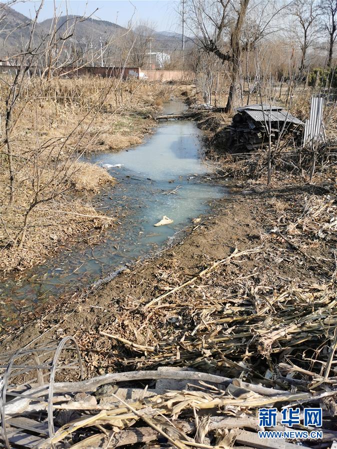 （新華調(diào)查&middot;國務(wù)院農(nóng)村人居環(huán)境大檢查&middot;圖文互動）（2）農(nóng)村生活污水何處去？&mdash;&mdash;農(nóng)村污水治理&ldquo;梗阻&rdquo;現(xiàn)象調(diào)查