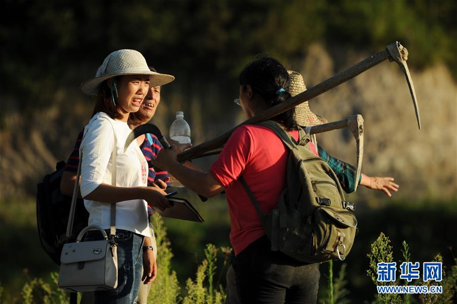 （新華全媒頭條&middot;圖文互動）（7）干部去哪兒了？&mdash;&mdash;貴州干部大規(guī)模下沉脫貧攻堅一線紀實