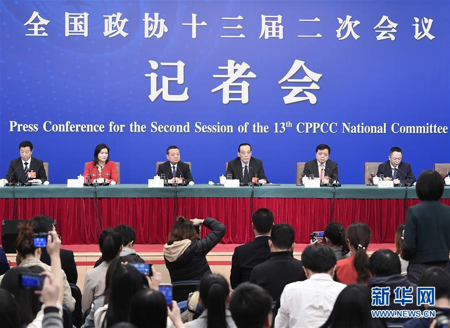 （兩會）（1）政協(xié)委員談優(yōu)化營商環(huán)境、促進(jìn)民營經(jīng)濟(jì)高質(zhì)量發(fā)展