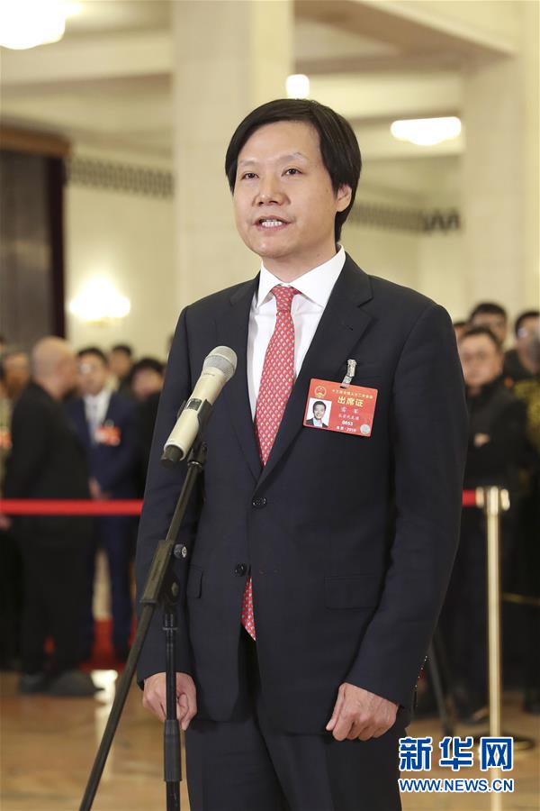 （兩會(huì)&middot;面對面&middot;XHDW）（7）全國人大代表接受采訪