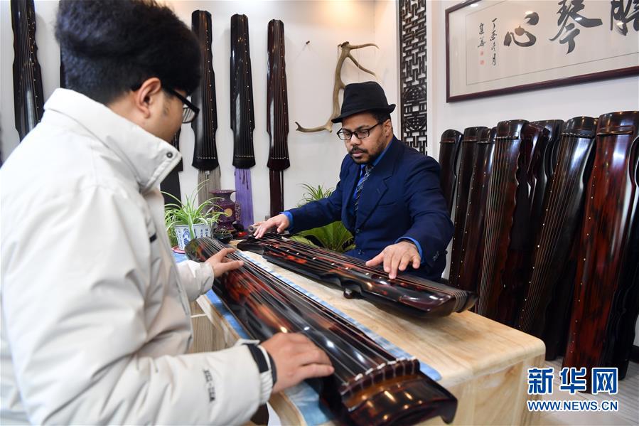 (新華全媒頭條·圖文互動(dòng))(7)2020年脫貧攻堅(jiān)一線(xiàn)奮斗者的向往與祝福