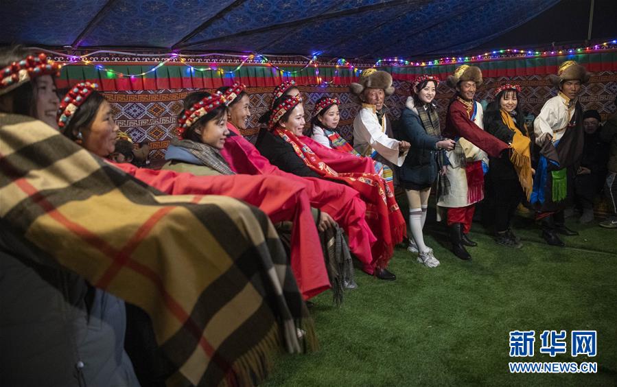 (新華全媒頭條·圖文互動(dòng))(5)2020年脫貧攻堅(jiān)一線(xiàn)奮斗者的向往與祝福