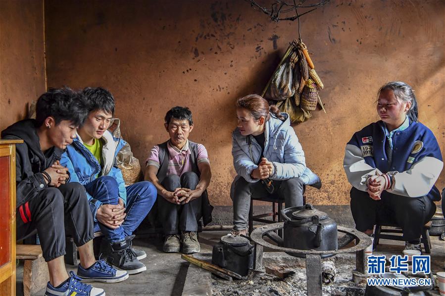 (新華全媒頭條·圖文互動(dòng))(12)2020年脫貧攻堅(jiān)一線(xiàn)奮斗者的向往與祝福