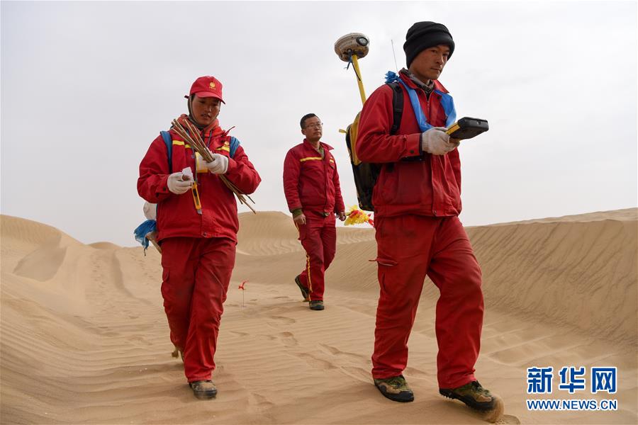 （新春走基層&middot;圖文互動(dòng)）（14）寒冬里，&ldquo;沙漠玫瑰&rdquo;猶自綻放