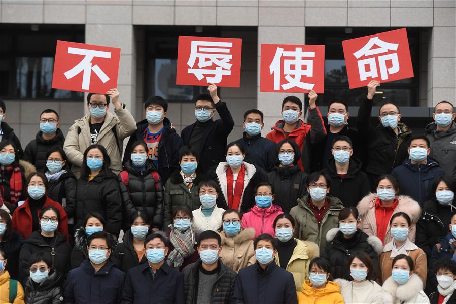 (在習近平新時代中國特色社會主義思想指引下——新時代新作為新篇章·習近平總書記關(guān)切事·圖文互動)(1)鑄成防疫“鐵軍”——基層防疫“硬核”故事