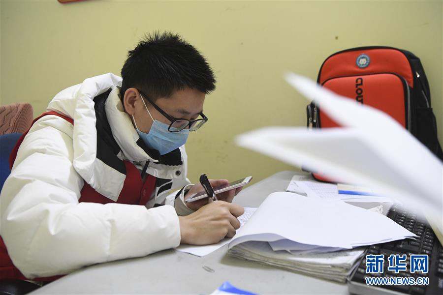 （聚焦疫情防控&middot;圖文互動(dòng)）（6）&ldquo;排查越嚴(yán)密，群眾越安心&rdquo;&mdash;&mdash;重慶日均組織40多萬人有序排查疫情