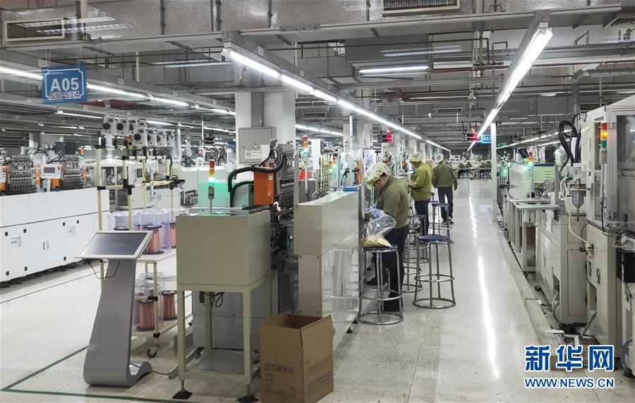 （來自經(jīng)濟前沿的故事&middot;企業(yè)復工復產(chǎn)&middot;圖文互動）（1）看1500多名工人是如何復工的？&mdash;&mdash;湖南郴州一家企業(yè)復工目擊記 