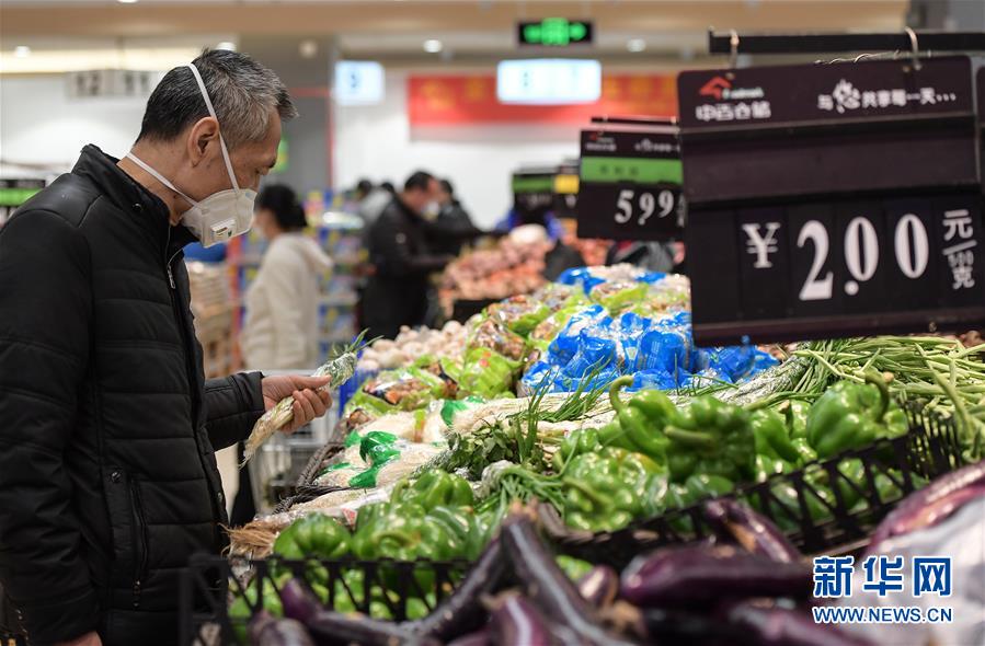 （在習(xí)近平新時(shí)代中國特色社會(huì)主義思想指引下&mdash;&mdash;新時(shí)代新作為新篇章&middot;習(xí)近平總書記關(guān)切事&middot;圖文互動(dòng)）（6）&ldquo;菜籃子&rdquo;里的力量&mdash;&mdash;全國各地努力做好保障和改善民生工作在行動(dòng)