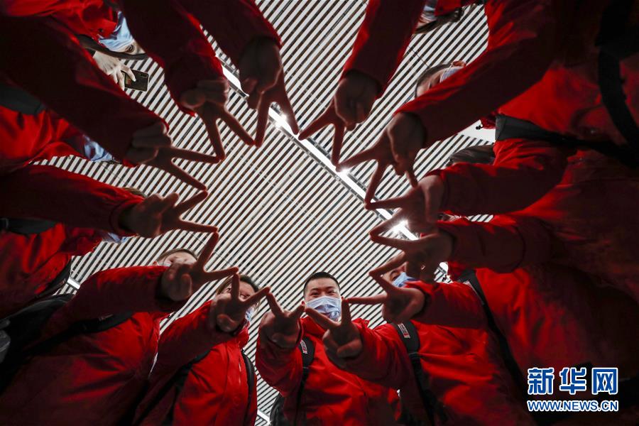 （聚焦疫情防控&middot;對(duì)口支援19省份在奮戰(zhàn)&middot;圖文互動(dòng)）（4）&ldquo;當(dāng)我們摘下口罩，看到彼此勝利的微笑&rdquo;&mdash;&mdash;重慶對(duì)口支援孝感市抗擊疫情紀(jì)實(shí)