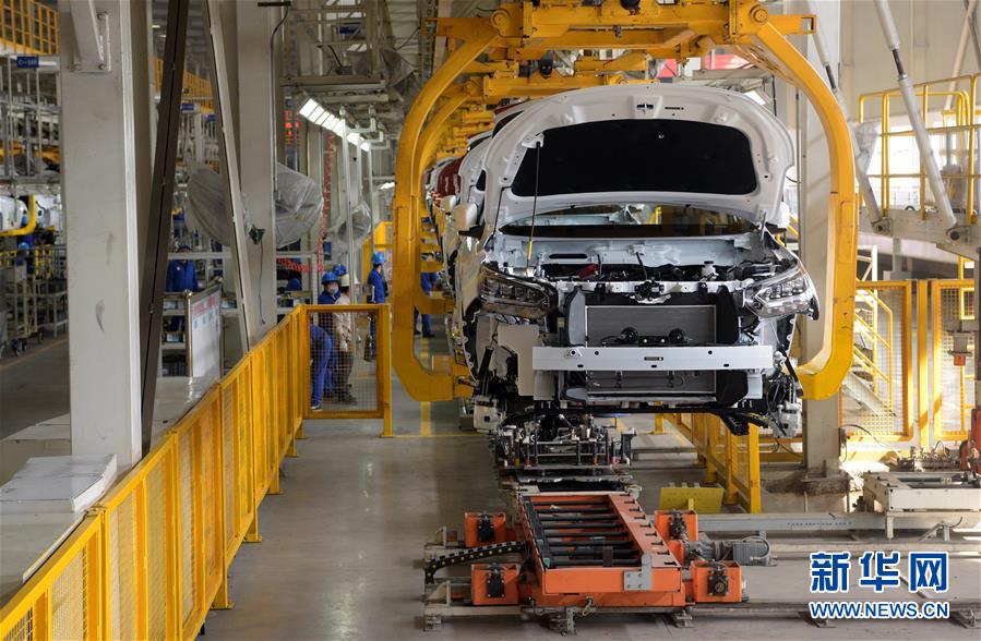 （圖文互動）（6）&ldquo;春天到了，熟悉的生活正在慢慢回來&rdquo;&mdash;&mdash;陜西多地復(fù)產(chǎn)復(fù)工一線見聞