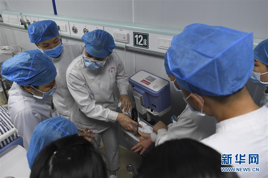 （圖文互動(dòng)）（1）&ldquo;你們逆行，我們護(hù)航&rdquo;&mdash;&mdash;廣西關(guān)愛一線醫(yī)務(wù)工作者見聞 