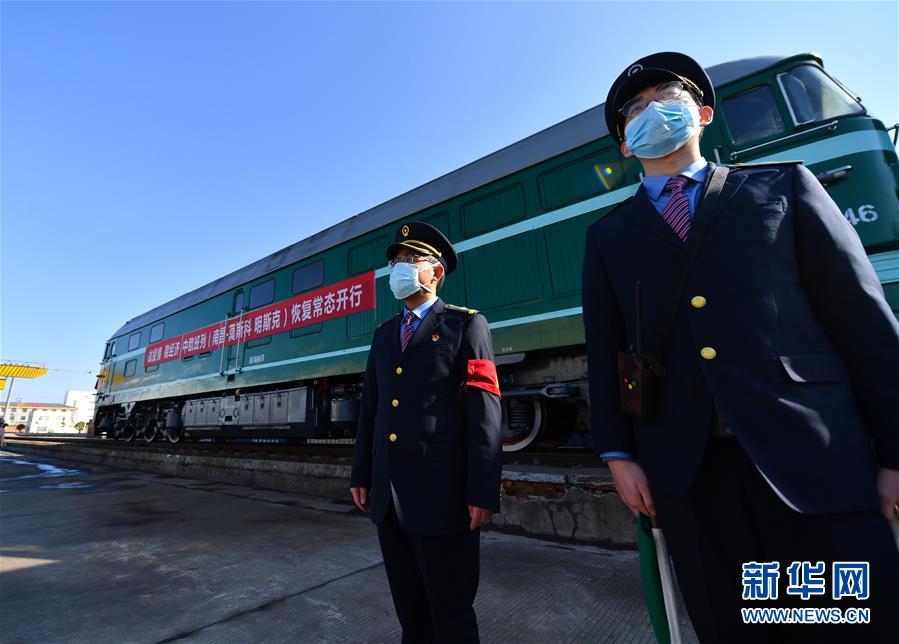 （抓好經(jīng)濟(jì)發(fā)展　應(yīng)對(duì)復(fù)雜局面&middot;圖文互動(dòng)）（3）&ldquo;我們的訂單正回流&rdquo;&mdash;&mdash;江西外貿(mào)企業(yè)復(fù)工復(fù)產(chǎn)見(jiàn)聞