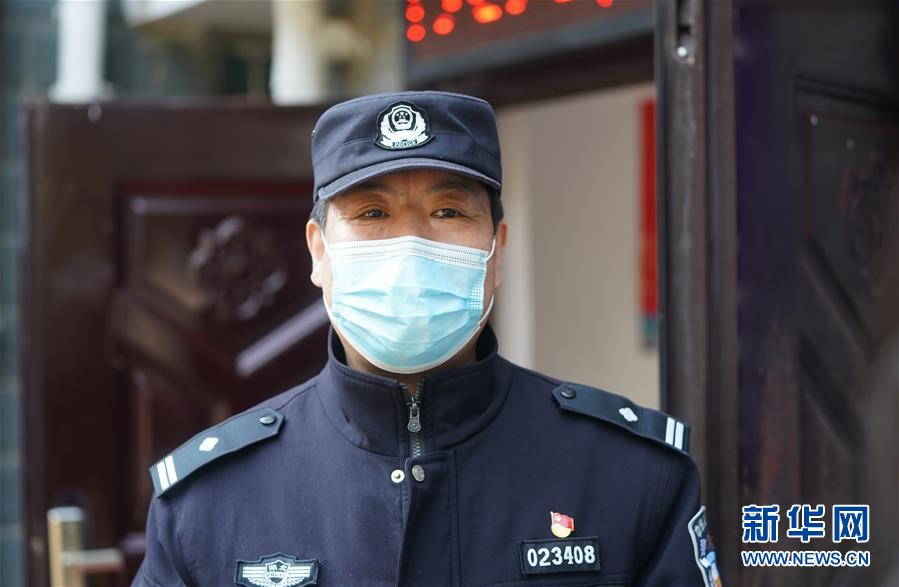 （新華全媒頭條）（2）在大考中交出合格答卷&mdash;&mdash;習(xí)近平總書記湖北武漢考察為打贏湖北保衛(wèi)戰(zhàn)、武漢保衛(wèi)戰(zhàn)指明方向