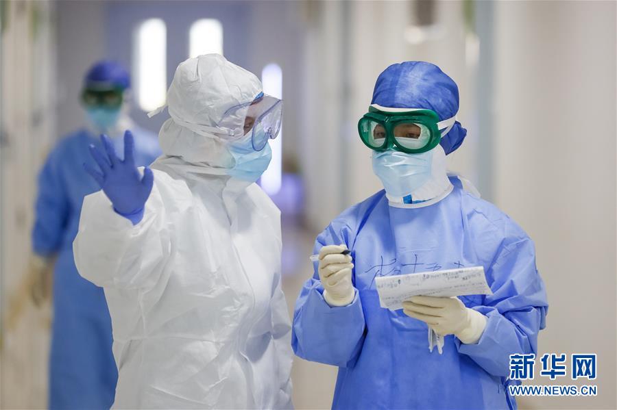 （新華全媒頭條&middot;圖文互動(dòng)）（3）最美逆行者，武漢永遠(yuǎn)記得你！&mdash;&mdash;首批援鄂醫(yī)療隊(duì)返程紀(jì)實(shí)