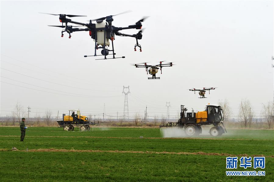 (新華全媒頭條·圖文互動(dòng))(6)春色最濃在田間——來自全國春耕備耕的現(xiàn)場觀察