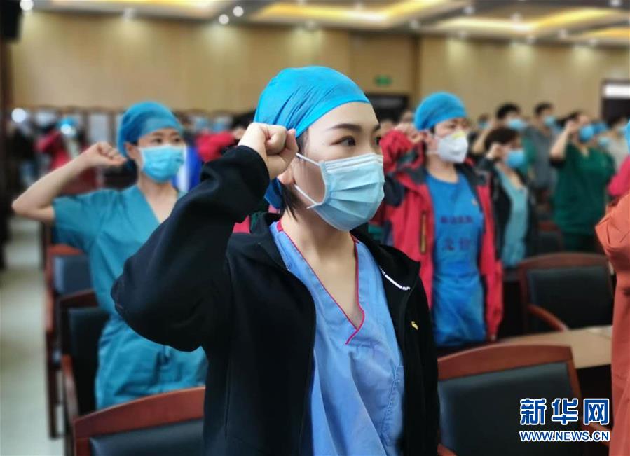 （圖文互動(dòng)）（1）長(zhǎng)大，只是一瞬間的事&mdash;&mdash;天津&ldquo;90后&rdquo;護(hù)士的武漢戰(zhàn)&ldquo;疫&rdquo;記憶