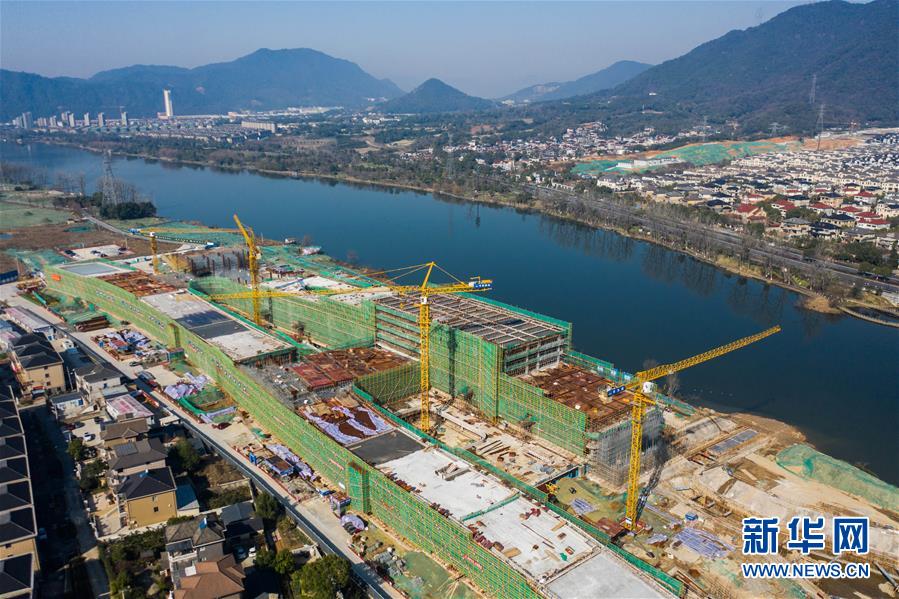 (新華全媒頭條·圖文互動(dòng))(1)沖寒已覺(jué)東風(fēng)暖——記習(xí)近平總書(shū)記在浙江調(diào)研疫情防控和復(fù)工復(fù)產(chǎn)