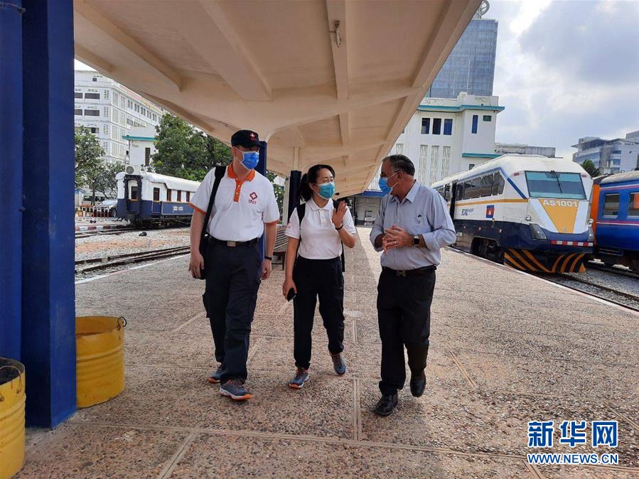 （國際疫情&middot;圖文互動）（8）&ldquo;工作忙碌又細(xì)致，經(jīng)驗豐富又專業(yè)&rdquo;&mdash;&mdash;一名柬埔寨青年眼中的中國援柬抗疫醫(yī)療專家組