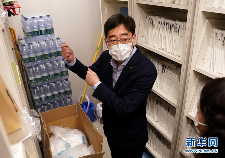 （香港故事&middot;圖文互動(dòng)）（3）從&ldquo;非典&rdquo;到新冠，一位香港醫(yī)生親歷的兩次抗疫