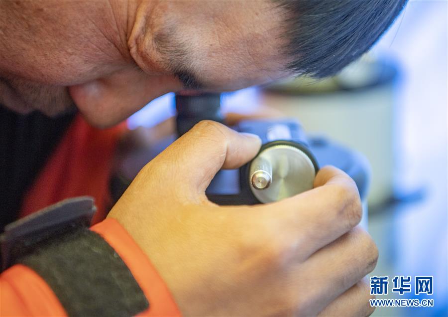 （2020珠峰高程測(cè)量&middot;圖文互動(dòng)）（3）珠峰&ldquo;身高&rdquo;從黃海測(cè)？&mdash;&mdash;專家解讀珠峰測(cè)高原理