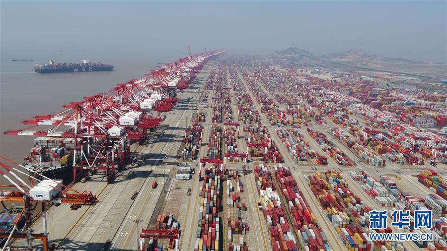 （新華全媒頭條&middot;兩會(huì)精神看落實(shí)&middot;圖文互動(dòng)）（9）培育新機(jī) 開辟新局&mdash;&mdash;落實(shí)全國兩會(huì)精神激發(fā)經(jīng)濟(jì)發(fā)展新動(dòng)能述評