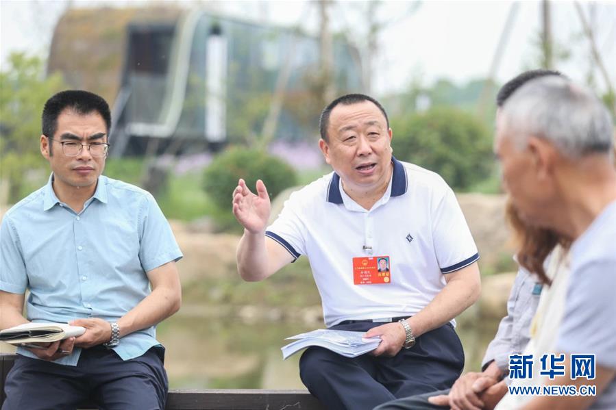 （新華全媒頭條&middot;兩會精神看落實&middot;圖文互動）（2）整體謀劃、系統(tǒng)升級、全面提升&mdash;&mdash;落實全國兩會精神織牢織密公共衛(wèi)生防護網(wǎng)