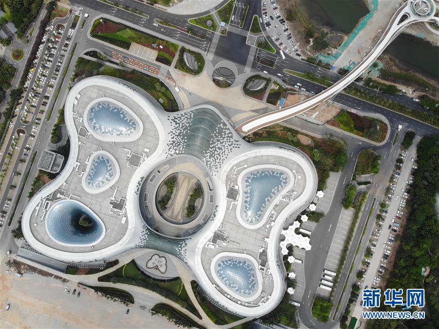 （新華全媒頭條&middot;圖文互動(dòng)）（4）打造引領(lǐng)新時(shí)代對(duì)外開(kāi)放的鮮明旗幟和重要開(kāi)放門戶&mdash;&mdash;聚焦《海南自由貿(mào)易港建設(shè)總體方案》