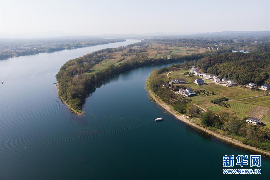 （圖文互動(dòng)）（5）美了鄉(xiāng)村 富了山民&mdash;&mdash;湖南崛起一批文旅特色小鎮(zhèn)