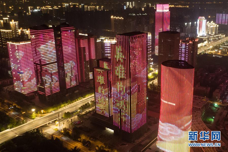 （新華全媒頭條&middot;&ldquo;抗擊疫情的中國行動&rdquo;白皮書&middot;圖文互動）（7）人民至上、生命至上的中國答卷&mdash;&mdash;從白皮書看中國抗擊疫情歷程