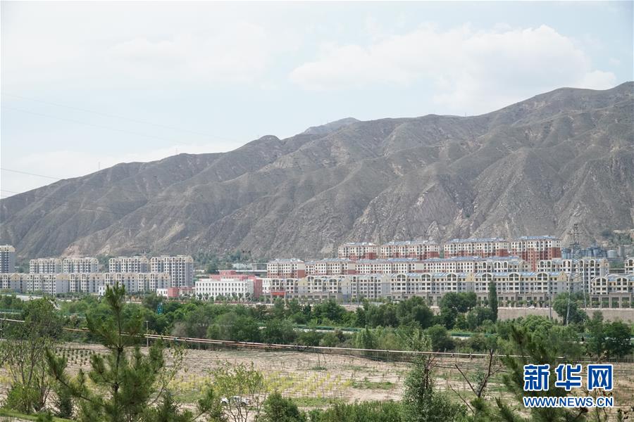 (決戰(zhàn)決勝脫貧攻堅·圖文互動)(1)李三姐有了“美”差事