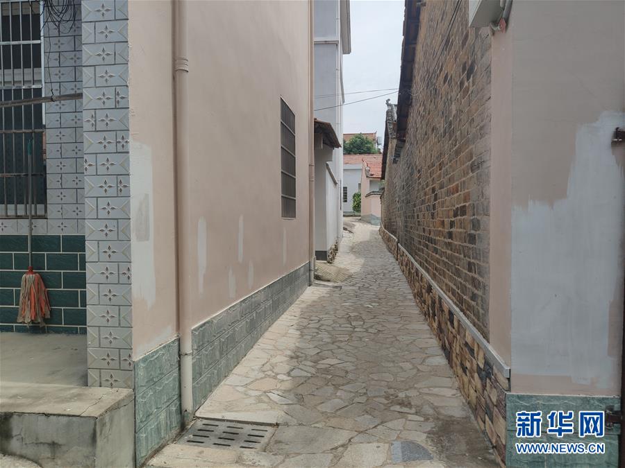 （總書記推動的改革身邊事&middot;基層治理改革篇&middot;圖文互動）（3）特寫：&ldquo;銅墻鐵壁&rdquo;是怎樣煉成的？&mdash;&mdash;小村戰(zhàn)&ldquo;疫&rdquo;折射基層治理密碼