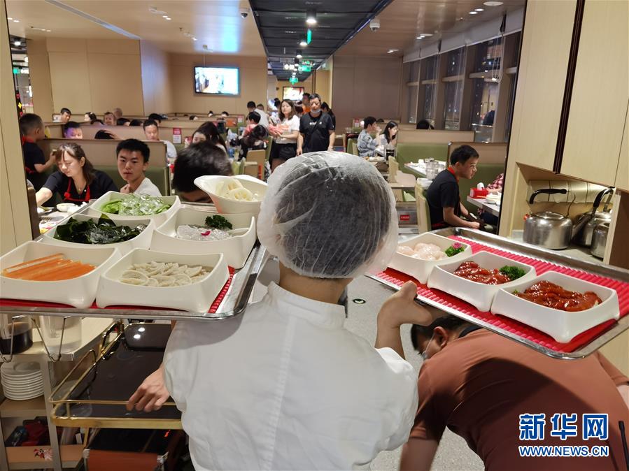 （在習近平新時代中國特色社會主義思想指引下&mdash;&mdash;新時代新作為新篇章&middot;習近平總書記關(guān)切事&middot;圖文互動）（2）珍惜盤中餐，狠剎浪費風&mdash;&mdash;各地積極行動堅決制止餐飲浪費