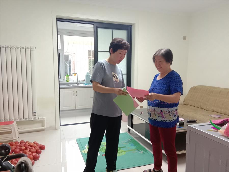 （在習(xí)近平新時代中國特色社會主義思想指引下&mdash;&mdash;新時代新作為新篇章&middot;習(xí)近平總書記關(guān)切事&middot;圖文互動）（3）讓&ldquo;舌尖上的節(jié)約&rdquo;成為習(xí)慣&mdash;&mdash;全社會營造浪費可恥、節(jié)約為榮的氛圍掃描