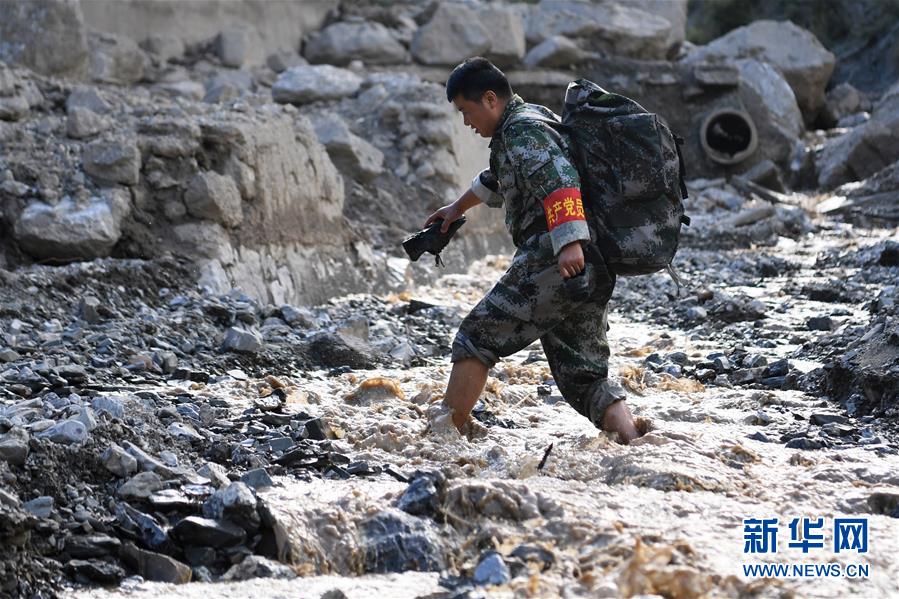 （防汛抗洪&middot;圖文互動）（12）七夕前夜，為莫諾村架起&ldquo;生命之橋&rdquo;