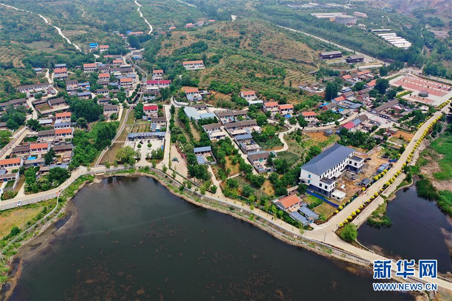 （走向我們的小康生活&middot;圖文互動(dòng)）（1）小山村辦起&ldquo;騎行俱樂(lè)部&rdquo;&mdash;&mdash;鄉(xiāng)村變富變美帶來(lái)的新鮮事