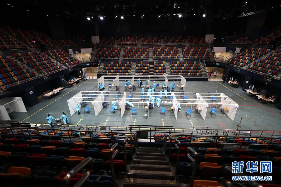 （圖文互動(dòng)）（1）&ldquo;身為醫(yī)護(hù)人員一分子，應(yīng)該出來幫忙&rdquo;&mdash;&mdash;參與新冠病毒社區(qū)檢測(cè)的香港醫(yī)護(hù)人員速寫