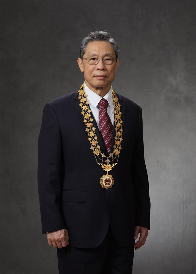 (新華網(wǎng))“共和國(guó)勛章”獲得者——鐘南山