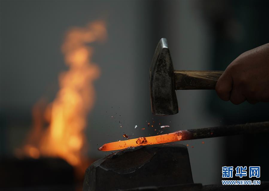 （走向我們的小康生活&middot;決戰(zhàn)決勝脫貧攻堅(jiān)&middot;圖文互動(dòng)）（2）甘青交界處的跨越&mdash;&mdash;保安族、撒拉族的脫貧故事