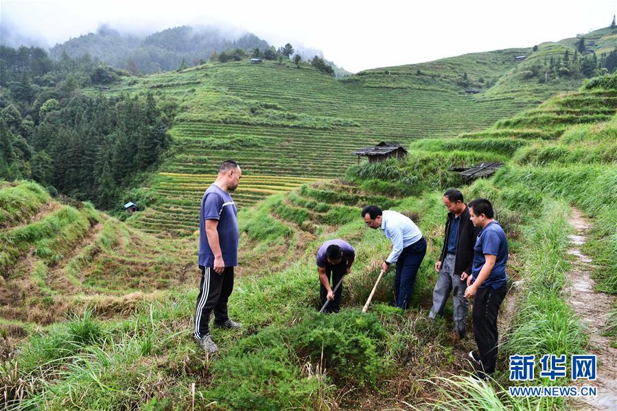 （新華全媒頭條&middot;決戰(zhàn)決勝脫貧攻堅(jiān)&middot;督戰(zhàn)未摘帽貧困縣&middot;圖文互動(dòng)）（8）把&ldquo;最能打的人&rdquo;放在最需要的地方&mdash;&mdash;聚焦貴州未脫貧縣里的&ldquo;助攻干部&rdquo;