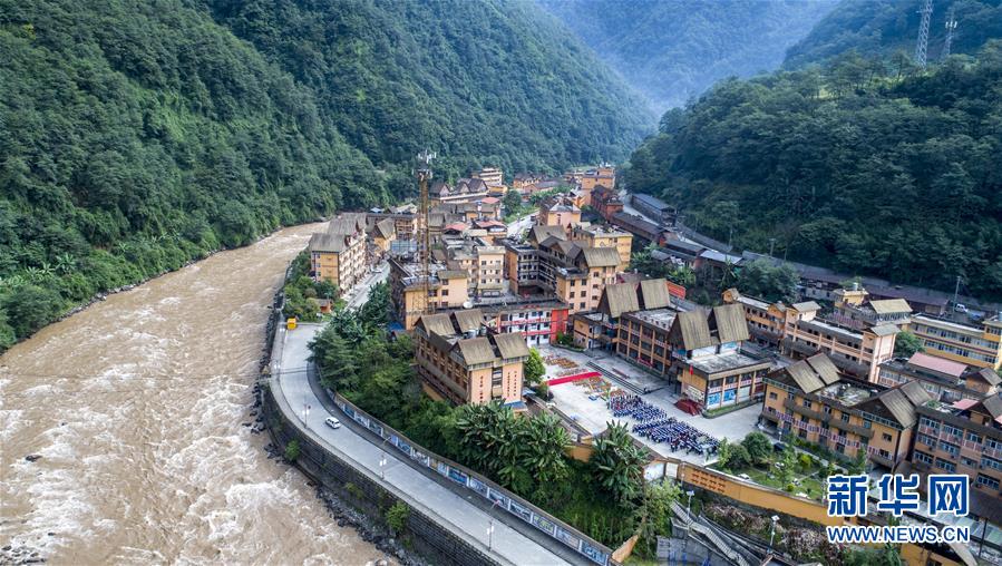 (新華全媒頭條·決戰(zhàn)決勝脫貧攻堅(jiān)·督戰(zhàn)未摘帽貧困縣·圖文互動)(5)脫貧的歌聲——云南直過民族和人口較少民族共入新時(shí)代