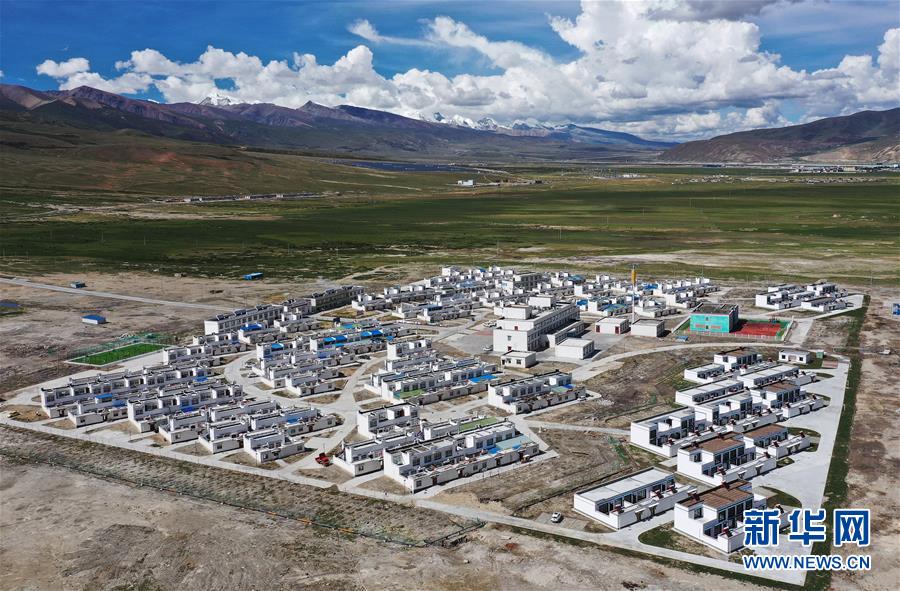 (新華全媒頭條·走向我們的小康生活·決戰(zhàn)決勝脫貧攻堅(jiān)·圖文互動(dòng))(5)兩次遷徙“搬窮”記——海拔最高縣雙湖的“戰(zhàn)貧故事”